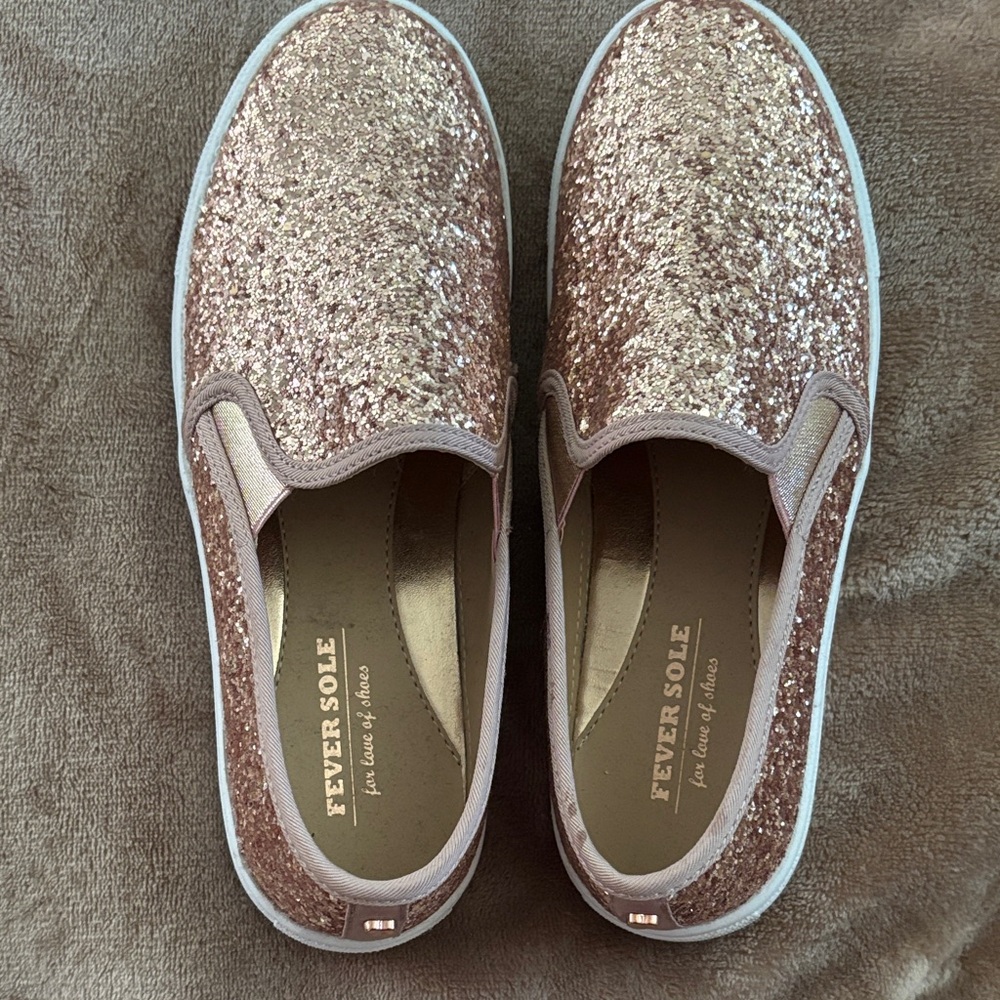Fever Sole Women's Glitter Sneakers - Gold